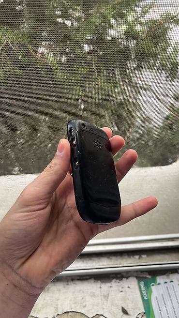 Blackberry Curve 8900 — 4