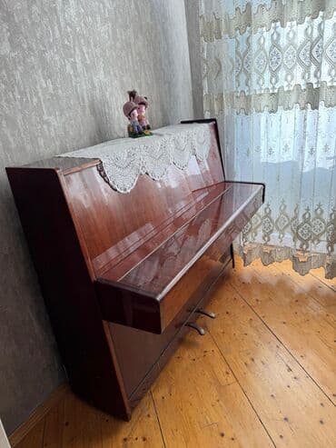 Piano, Belarus, Akustik