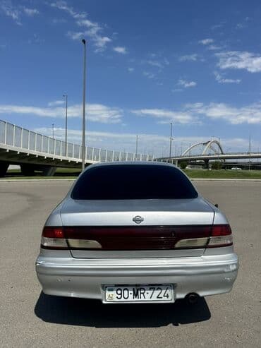 Avtomobil alışı: Nissan Maxima: 3 l | 1998 il Sedan — 2
