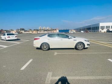 faizsiz kreditlə maşın: Kia Optima: 2 l | 2013 il Sedan — 2