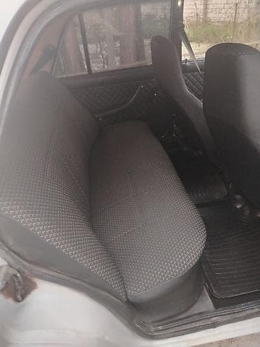 mersedes benz 190: Masnin heç bir problem yoxdur tekerler tezedi mator injektırdı — 4