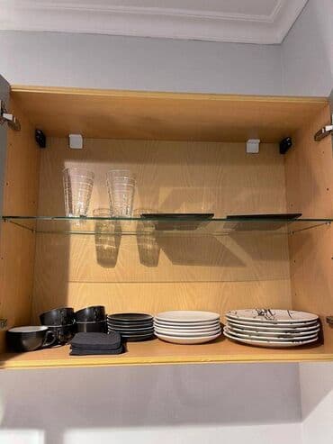 xacmaz obyekt: Sahil metrosuna yaxin 90kv sahəsi olan obyekt 3otaqli ofis 1000azn — 4