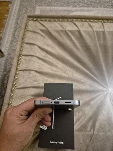 redmi note 9 irsad: Samsung Galaxy S25 FE, 128 GB, rəng - Qara — 4