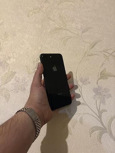 iphone 8 plus ikinci el: IPhone 8 Plus, Qara, Barmaq izi — 4