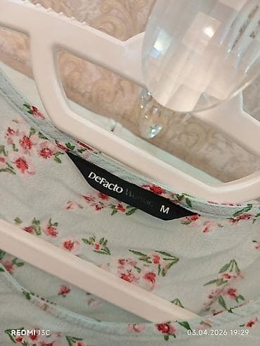 karqo şalvar: DeFacto Woman bluz - Ölçü: M (etiketdə göstərilib) - Rəng/naxış: Açıq — 2