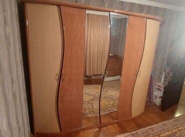 tecili satilan evler: Qarderob, paltar dolabı — 1