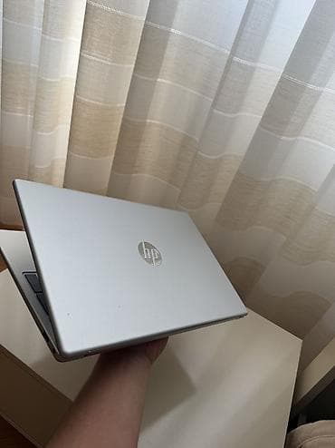 prosessor i5: HP 15 | Intel Core Ultra 5 225U | 16GB DDR5 | 512GB SSD | Adapterli — 2