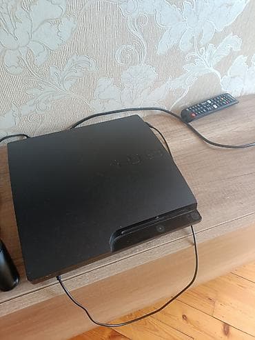 ps3 diskler: Sony PlayStation 3 Slim oyun konsolu Xüsusiyyətlər: - PS3 Slim (qara — 2