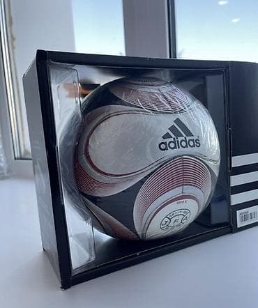 Самокаты: Adidas Teamgeist 2 – Rəsmi matç topu (Size 5) Футбольный мяч Adidas — 1