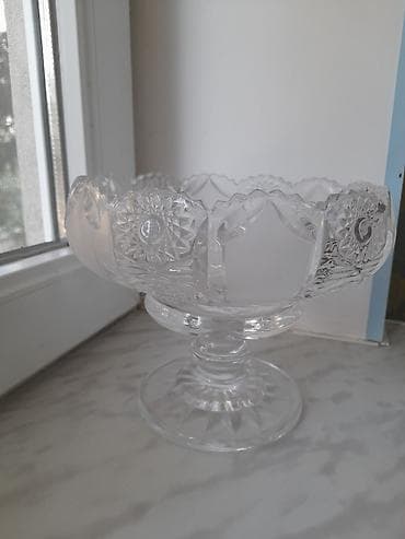 tort dekorlari: Şüşə ayaqlı qablar dəsti - Material: şəffaf şüşə, relyefli kəsmə — 1