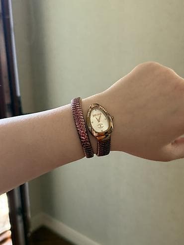 up saatlari: Qol saatı, Just Cavalli, rəng - Qızılı — 1