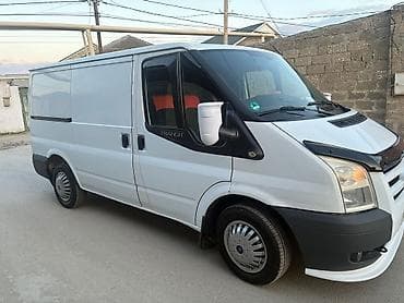 lapet satisi: Ford Transit: 2.2 l | 2010 il Mikroavtobus — 8