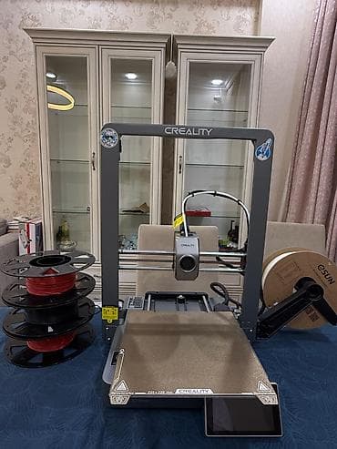 Satılır — 3D Printer Model: Ender-3 V3 (Creality 3D Printer) Cihaz 6 — 1