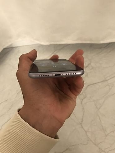 мобильный телефон: IPhone 11 — 6