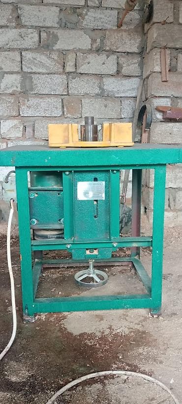 Ağac emalı üçün stasionar dəzgahlar komplekti - Frez dəzgahı (üst