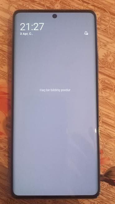 Edmi not 14 pro 8ram. 256 gb. 5g destekliyir. Cizigi udari ve esas