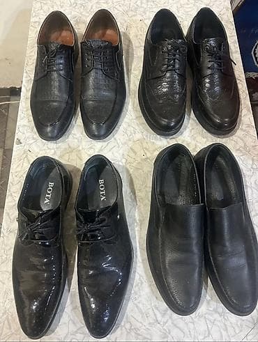 Kişi ayaqqabıları kolleksiyası - Modellər: klassik bağlama və slip-on