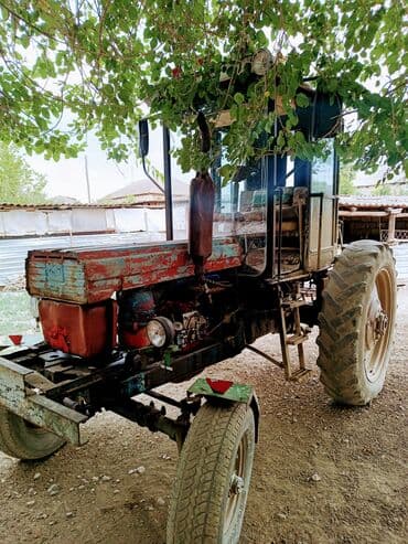 belarus traktor: Kənd təsərrüfatı işləri üçün nəzərdə tutulmuş traktordur. Maşının — 1