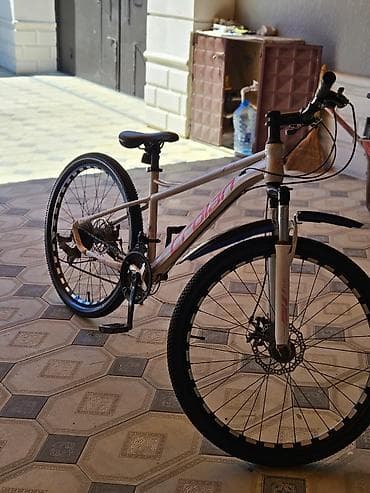 Şəhər velosipedləri: İşlənmiş Şəhər velosipedi Crolan, 26", sürətlərin sayı: 24, Ünvandan götürmə — 3