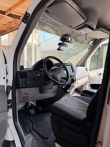 keys sat: Mercedes-Benz Sprinter: 2.2 l | 2012 il Mikroavtobus — 7