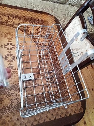 Digər biznes avadanlığı: Velosipedlər üçün yük yığmağa metal səbətlər Çatdırılma metrolara — 1