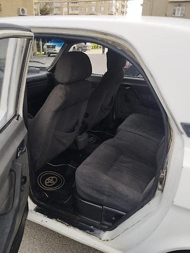 avto qaz: QAZ 24 Volga: 2.4 l | 1998 il 200000 km Sedan — 4