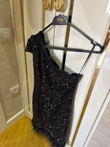 qadın ucun donlar: Qadin ziyafet donu, Şexsi tikiliş — 1