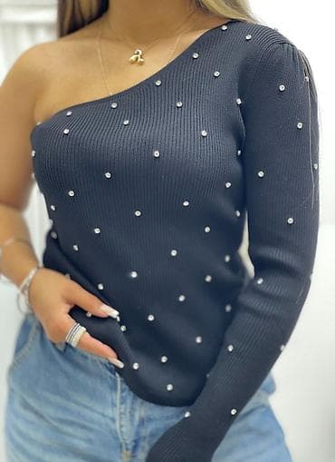 Baş geyimləri: Standart ölçü 30 azn — 5