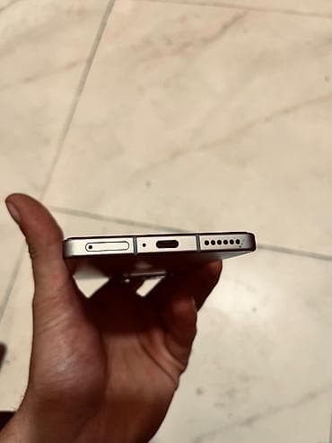 poco x6 pro 5g: Infinix Note 50 Pro, 256 GB, rəng - Boz, Sensor — 4