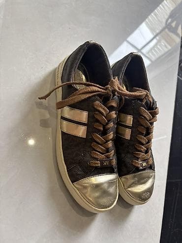 Michael Kors qadın krossovkaları razmer 39 - Model: MK logolu casual