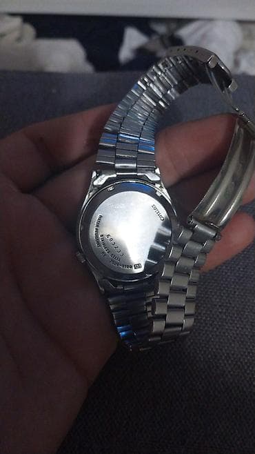 Salam Saat Seiko Dünya brendinin Orginal 5 Automatik 7009-3100 modeli — 2