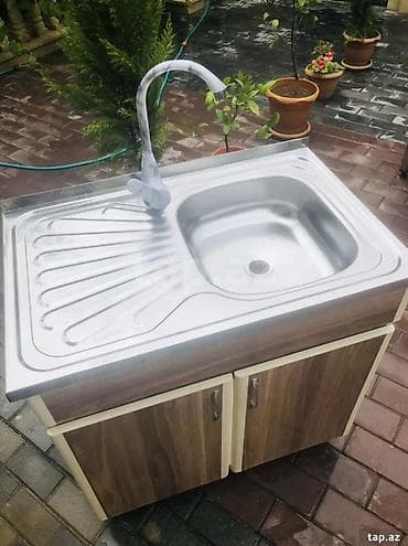 heyet stolari: Mətbəx üçün dolablı iri lavabo komplekti - Üst hissə: paslanmayan — 2