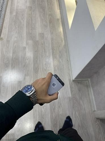 iphone 5 qiyməti: IPhone 5s, 16 GB, Space Gray, Barmaq izi — 2