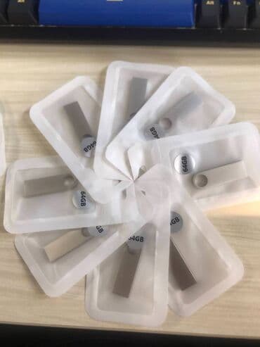 flash kartlar: USB flash drive 32gb ve 64gb (flash kart) (15 ve 20 AZN) — 1