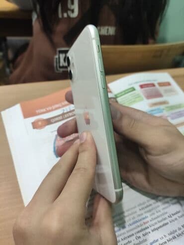 iphone 11 en ucuz qiymeti: IPhone 11, 64 GB, Ağ, Face ID — 2
