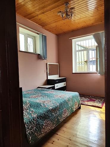 bağça şəhər ev satılır: 8 kv. m, 4 otaqlı, Hovuzsuz — 9