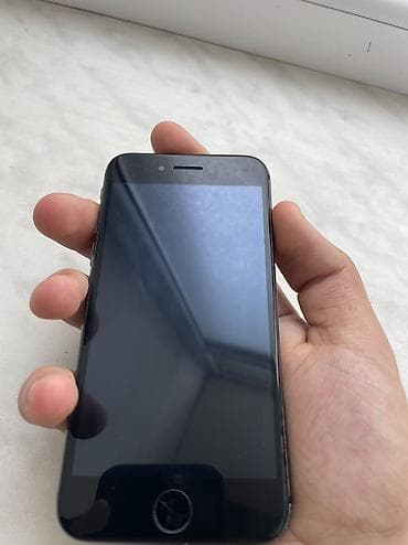 i̇phone 8: IPhone 8, 64 GB, Qara, Barmaq izi — 2