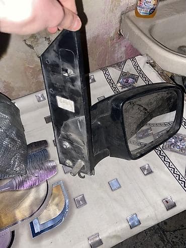 hyundai 2011 ix35: Sağ, Mercedes-Benz Mercedes — 5