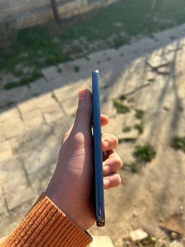 Qaşıqlar: Samsung Galaxy A73 5G, rəng - Qara, Barmaq izi — 4