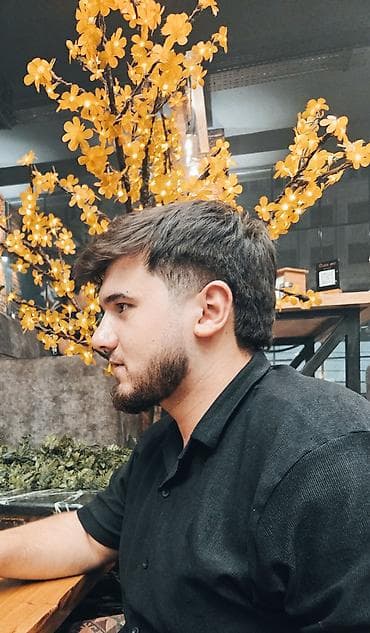 Ofisiant, Kişi, 24 yaş, 5 ildən artıq təcrübə