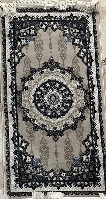 qar sekili: Xalça — 1