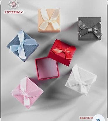 qutu sifarişi: Hədiyyə qutusu, Yeni, rəng - Göy, Pulsuz çatdırılma — 1