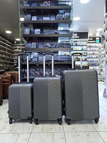 Çamadanlar: Sərt korpuslu səyahət çamadan dəsti – 3 ölçü - Material: yüngül və — 1