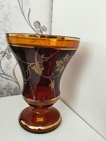 lent gul: Bir vaza, Xrustal — 1