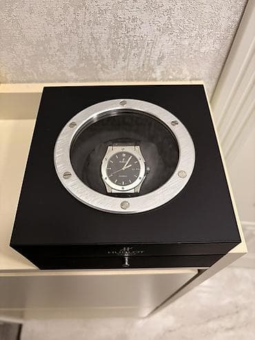 amerika saati: Yeni, Qol saatı, Hublot — 1