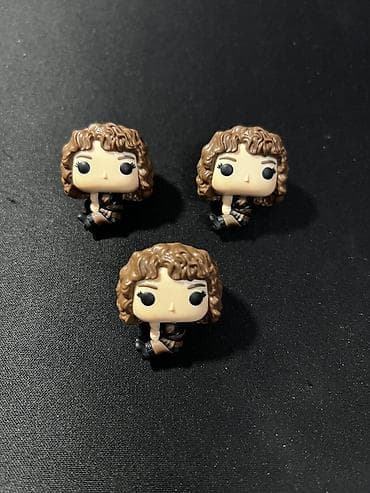 lego technic konstruktorları: Stranger Things Funko Pop Mini Fiqurlar + Kolleksiya Kartları Stranger — 2