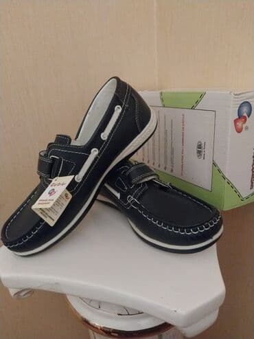 reqs ayaqqabisi: Uşaq mokasin ayaqqabıla - Rəng: tünd göy (navy) – ağ tikiş və ağ — 1