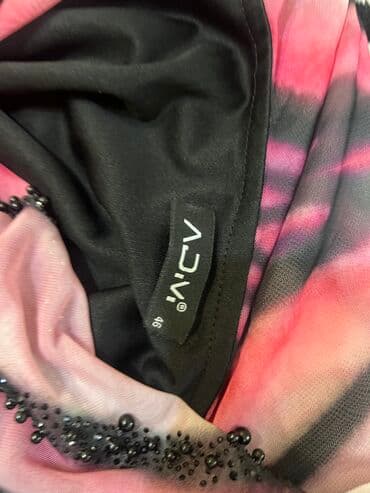 dəvə şubası: Salam 300manata nergiz butikden alinib endirimlə! 1defe geyinilib Real — 3