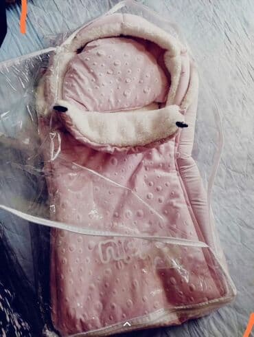 təzə doğulmuşlar üçün transformer qış kombenzonları: Yumşaq, isti körpə üçün yuxu/zarf tipli ayaqqabı-üzlü qəlib. - Rəng — 1