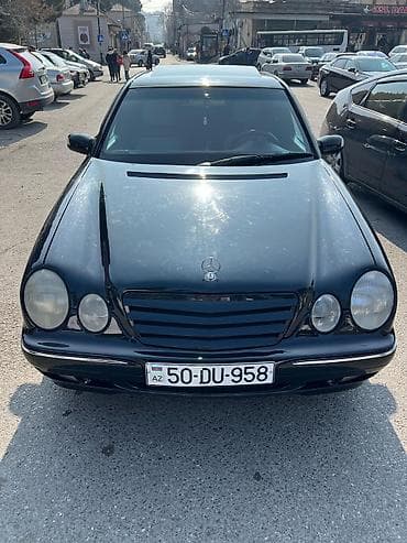 raf 4: Mercedes-Benz E-Class (W210) sedan – qara rəng, 4 qapılı, orijinal — 2